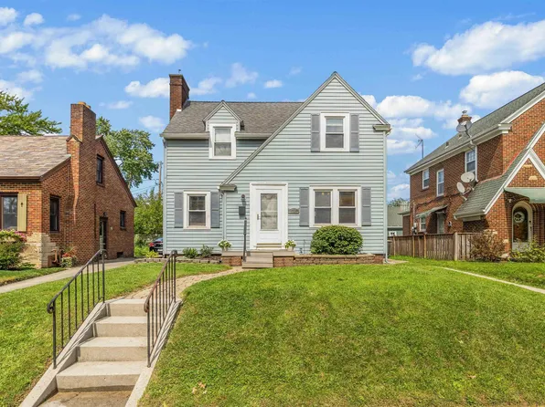 1706 Clover Ln, Fort Wayne, IN 46808