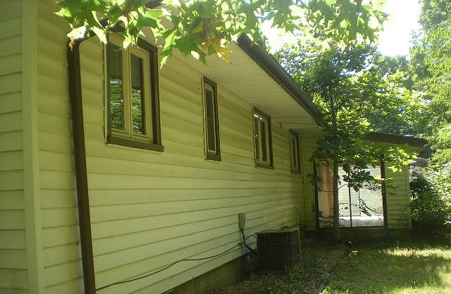 1st image of 13017 Portage St