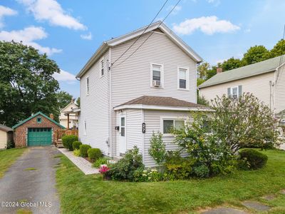 27 Railroad Avenue, Ravena, NY, 12143