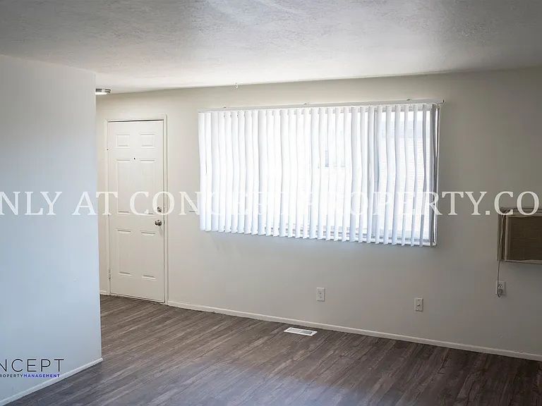 Murray Place — Photo 123