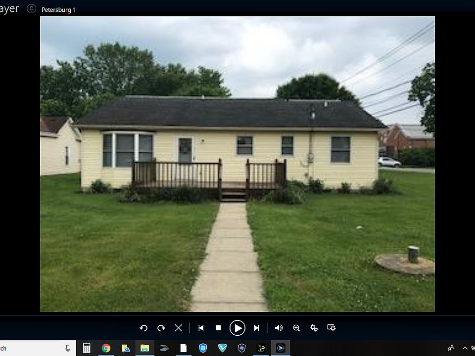 2nd image of 3004 Second St