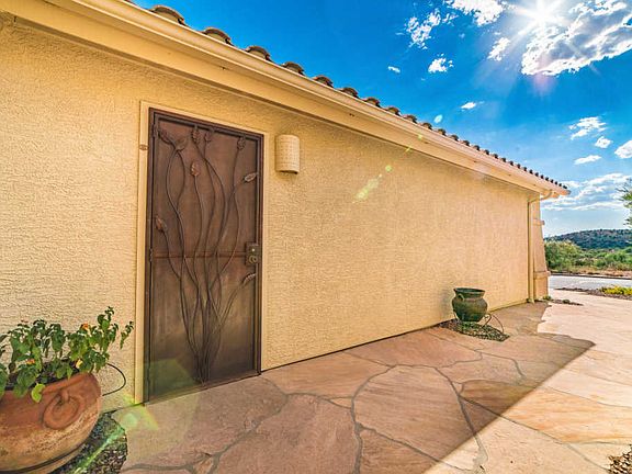 5th image of 39055 S Sand Crest Dr
