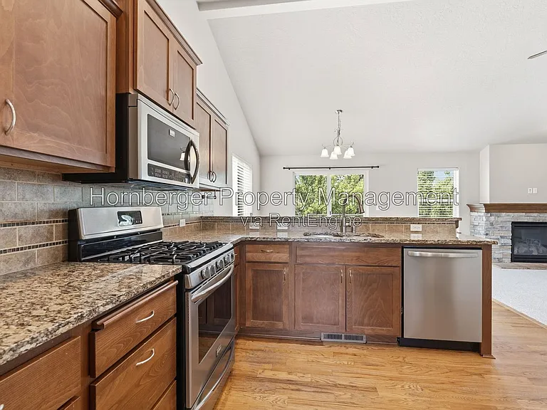 17415 E Shamrock Ct — Photo 8