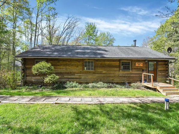 8845 State Route 664 N, Logan, OH 43138