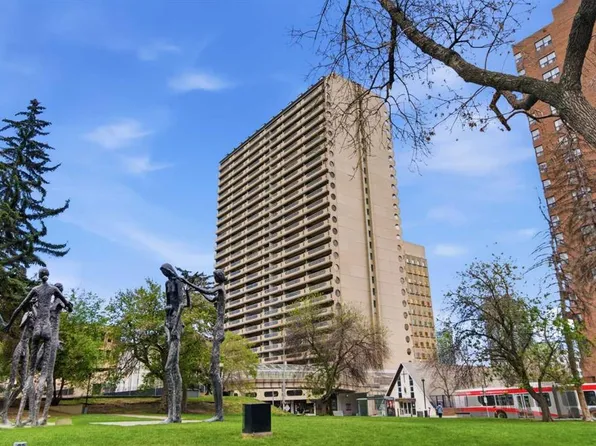 221 N 6th Ave SE #2008, Calgary, AB T2G 4Z9