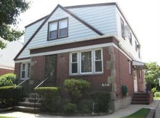25714 83rd Ave, Floral Park, NY 11004