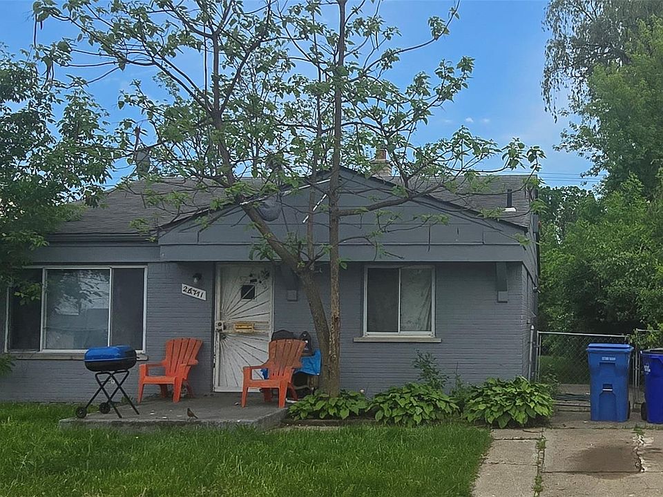 1st image of 26111 Yale St