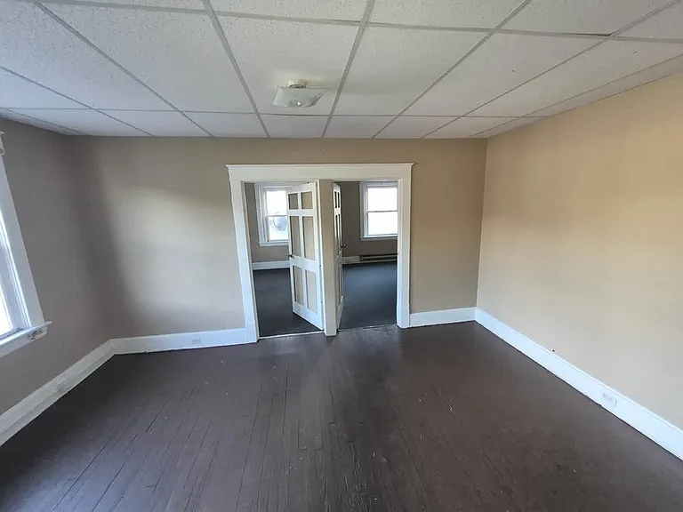 88 Fairfield Ave #4 — Photo 5