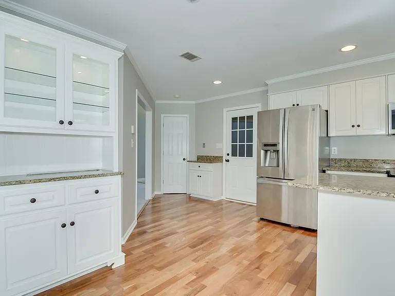 486 Granite Point — Photo 10