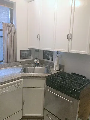 Rented by Bond New York | media 34