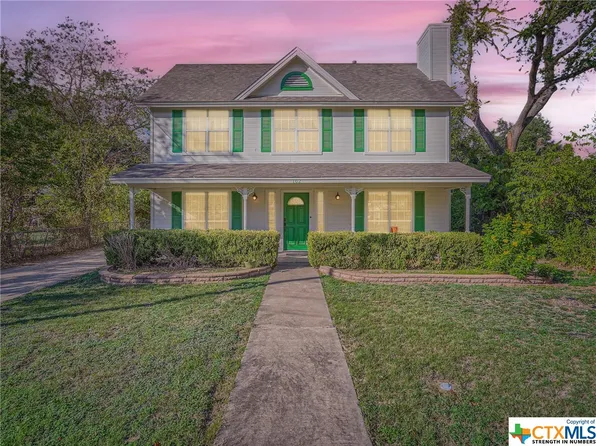 102 Hutto St, Hutto, TX 78634