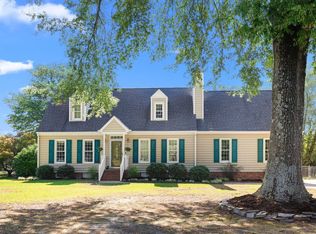 1760 Purfoy Rd, Fuquay Varina, NC 27526