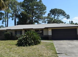 102 Americana Blvd NW, Palm Bay, FL 32907