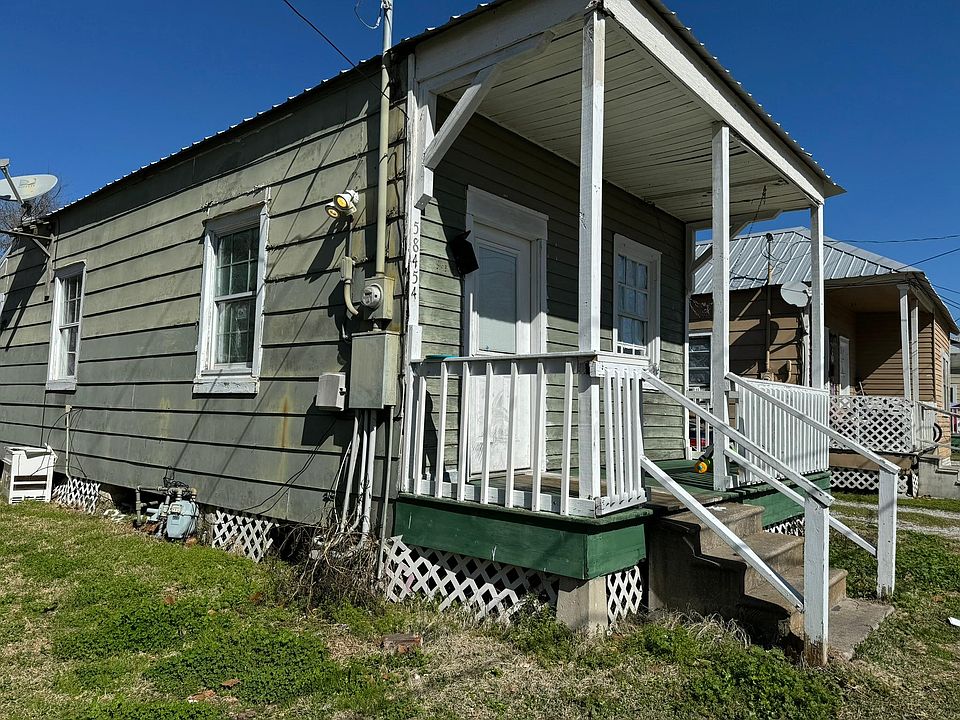 58454 Court St, Plaquemine, LA 70764 Zillow