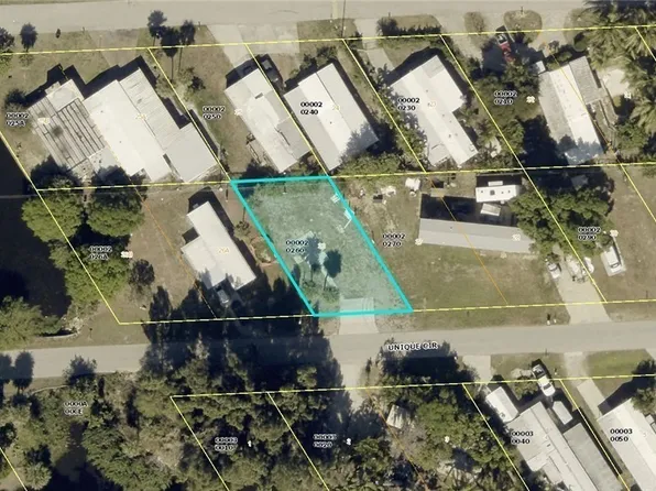 3619 Unique Cir, Fort Myers, FL 33908