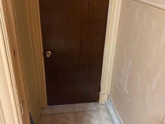 Storage space / pantry