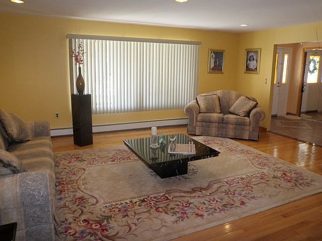 2nd image of 28 Russell Ave