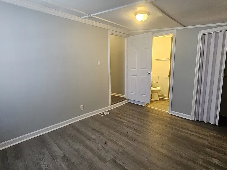 1531 Cruft St — Photo 15