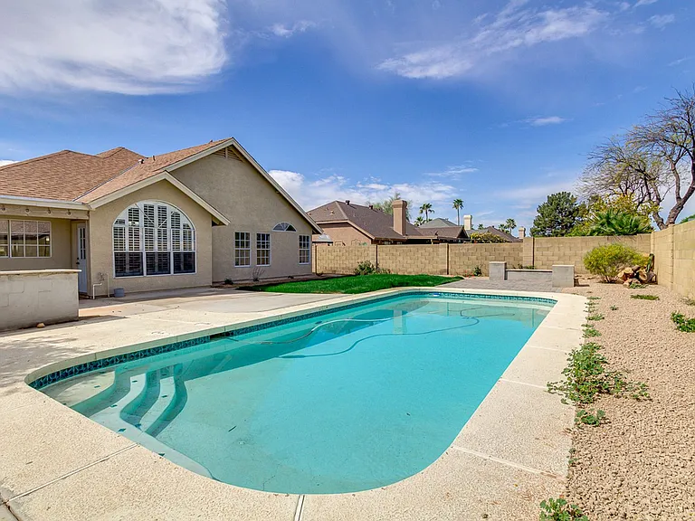 4314 E Juanita Ave — Photo 43