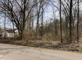 1326 Lykins Ln, Niles, MI 49120
