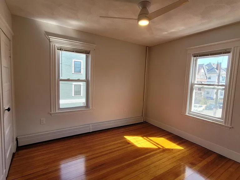 Large Bedroom