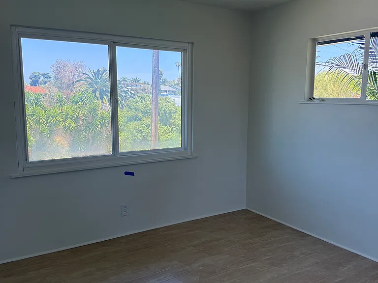211 Trafalgar Ln — Photo 10