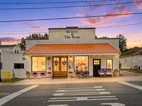 106 N Main St, Salisbury, NC 28144