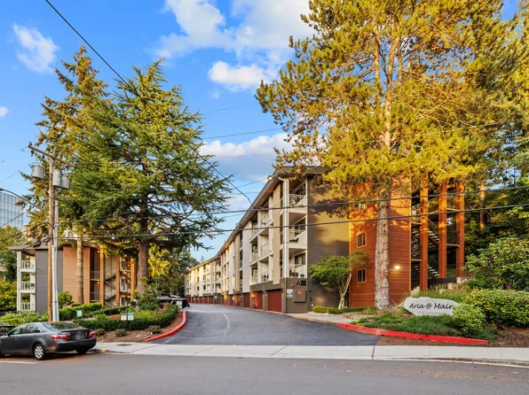 130 105th Ave SE, Bellevue, WA 98004