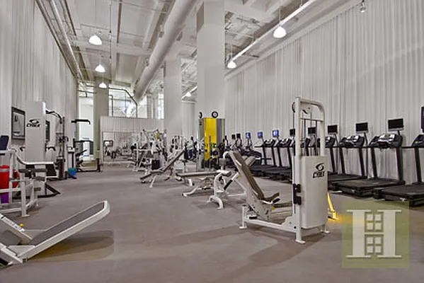 Rented by Halstead Real Estate | media 8