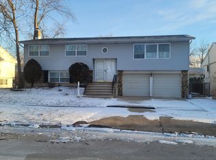 1849 225th St, Sauk Village, IL
