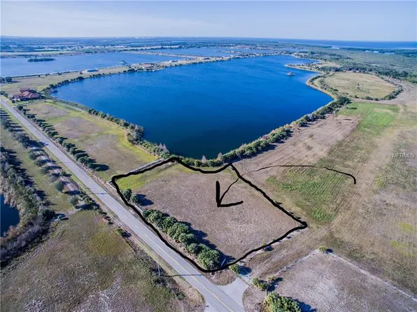 Smilodon Trl, Ruskin, FL 33570