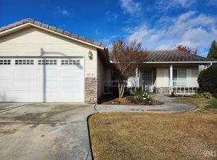 5818 Grand Terrace Ct, Bakersfield, CA 93313