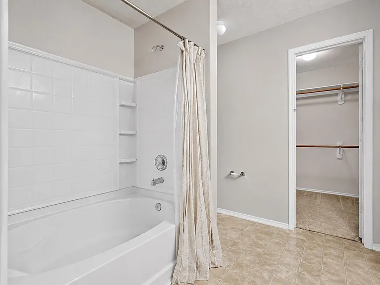 6 Orion Star Ct — Photo 36