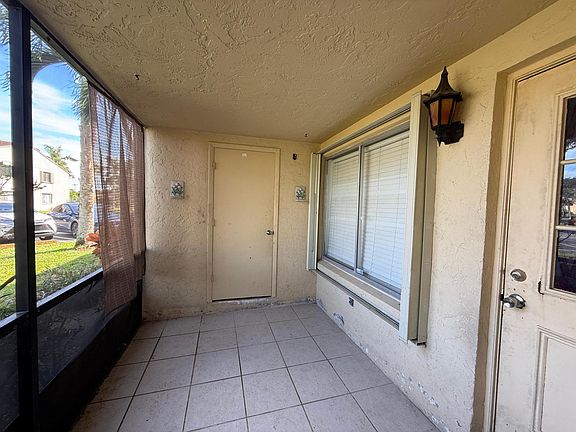 3rd image of 510 Shady Pine Way #A1