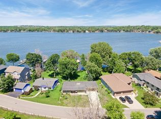 2760 S Shore Dr, Prior Lake, MN 55372