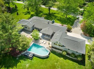 4954 Thornhill Ln, Dublin, OH 43017
