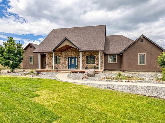 3rd image of 69392 Racine Road