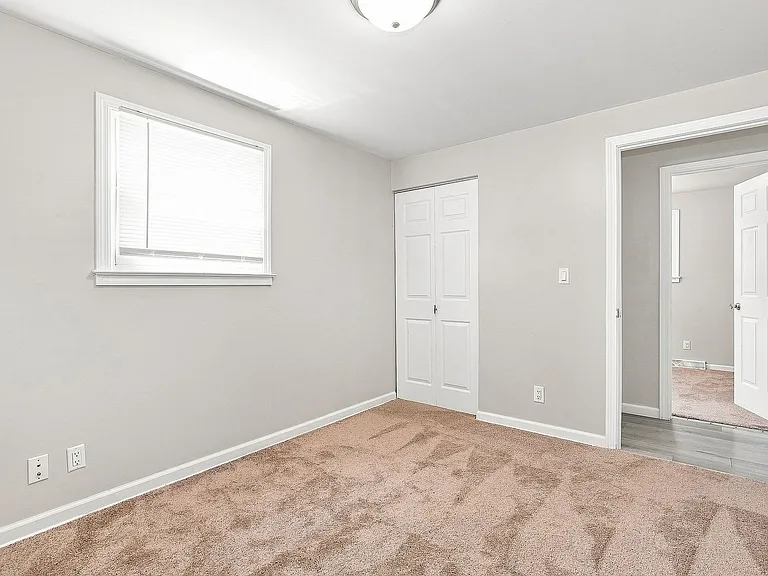 643 Westphal Ave — Photo 9