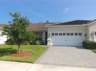 2210 Painter Ln, Kissimmee, FL 34741