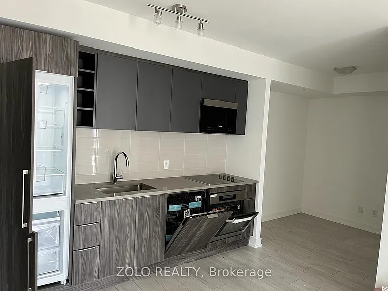 2033 Kennedy Rd #3701 — Photo 4