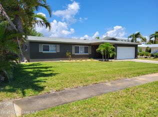 245 Harbour Dr E, Indian Harbour Beach, FL 32937