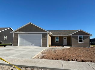 5646 N Yosemite Ln, Appleton, WI 54913