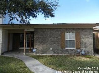 8715 Tradewind Dr, Windcrest, TX 78239