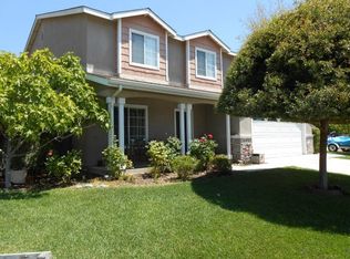2431 Paradise Cir, Hollister, CA 95023