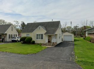 210 E 4th Ave, New Lenox, IL 60451