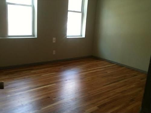 4th image of 1564 Lincoln Pl