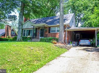 6632 Moly Dr, Falls Church, VA 22046