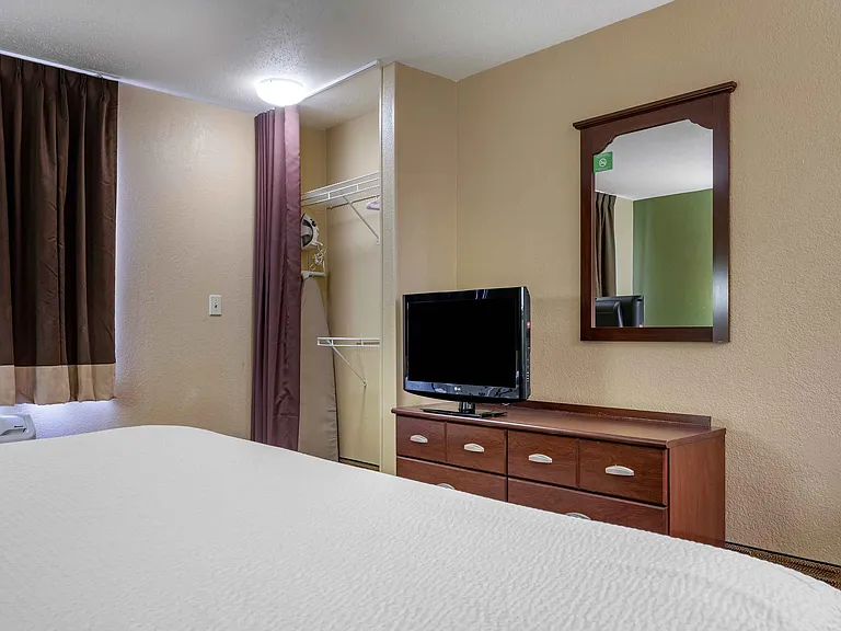 Studio Suite - 1 King Bed