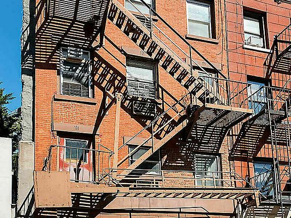 2nd image of 509 W 23rd St