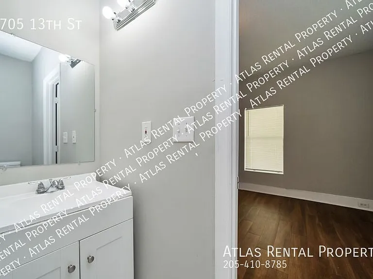 2705 13th St — Photo 17